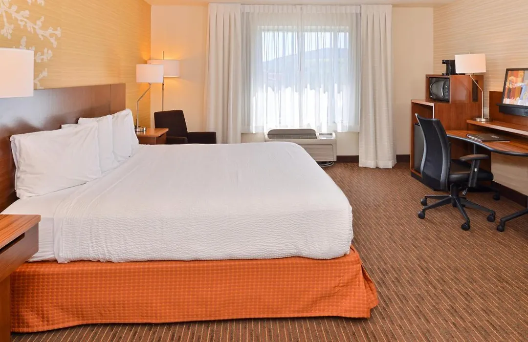 Fairfield Inn & Suites By Marriott Steamboat Springs-1