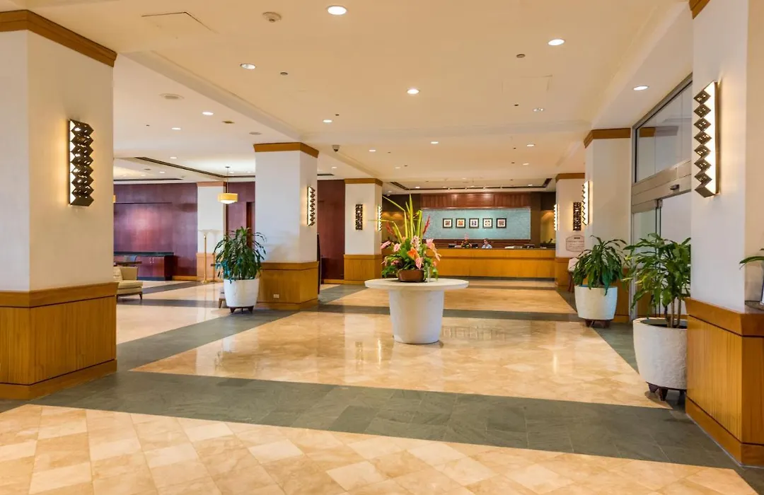 @ Marbella Lane Executive Suite, Steps To Beach-1