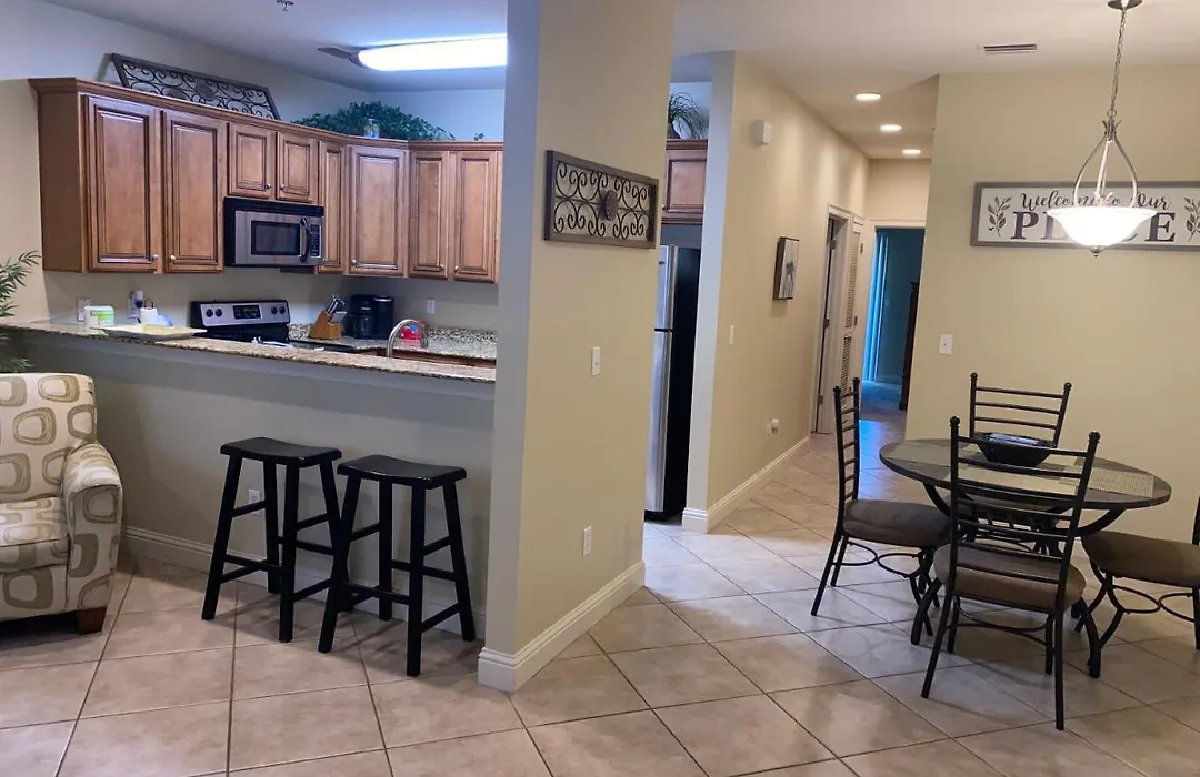 Condo W Pool Near Beaches, Dining, Shopping, Etc-1
