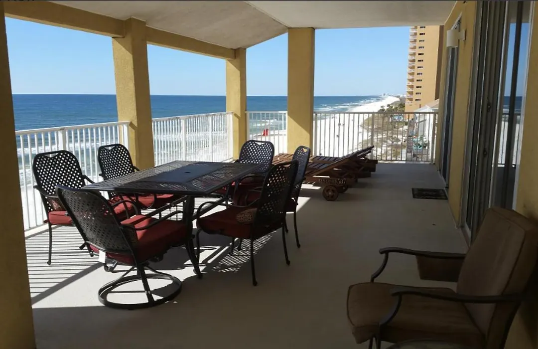Tropic Winds Condo-1