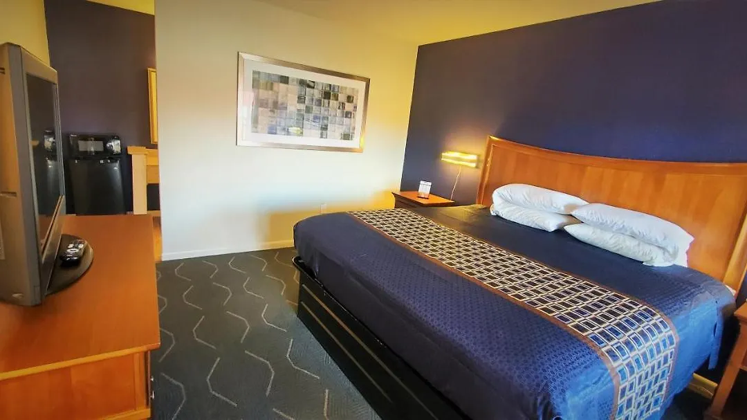 Economy 7 Inn- Newport News-1