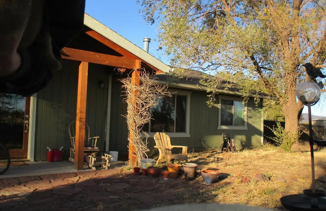 Peaks Wildernest House Bed And Breakfast-1