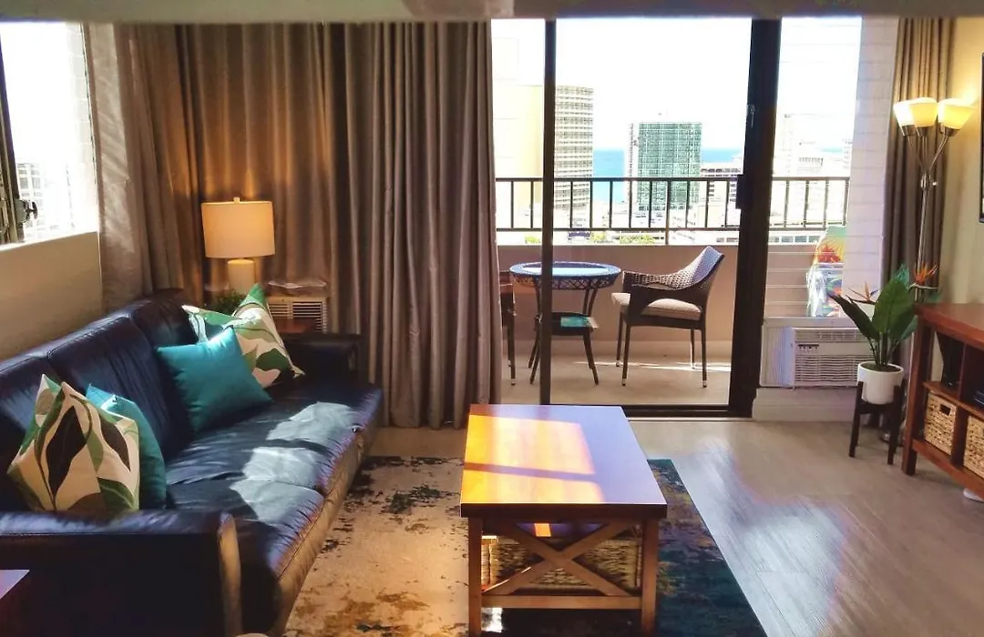 Waikiki Kuhio 1-Bedrm Apt, Ocean View, Free Parking & Wifi-1