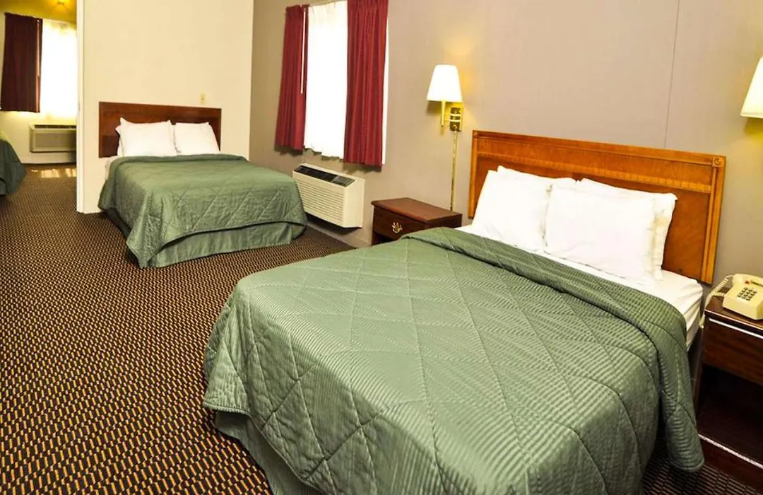 Best Budget Inn Sandusky-1