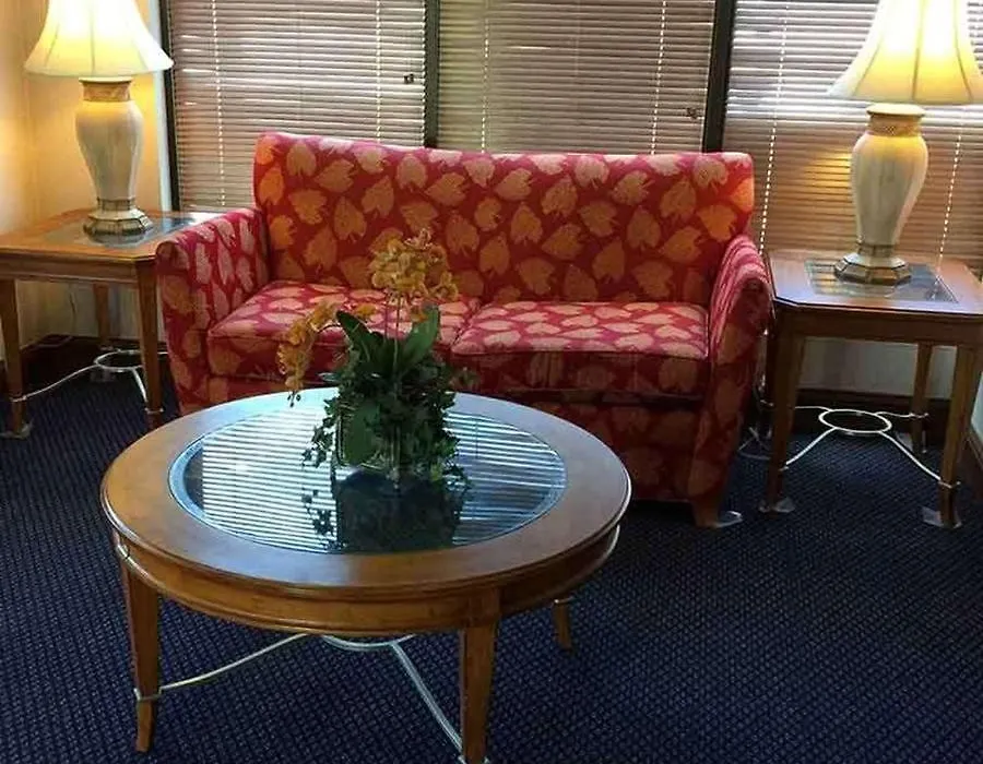 Astoria Hotel Danville North-1