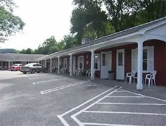 Knights Inn Bennington-1