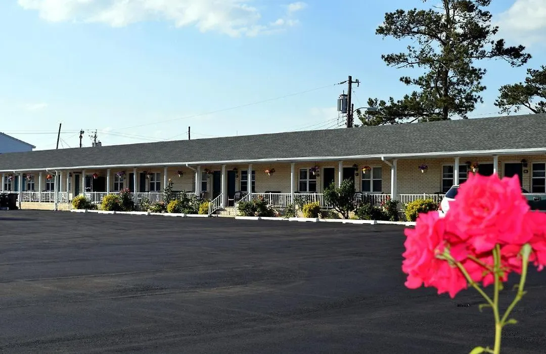 Birchwood Inn-1