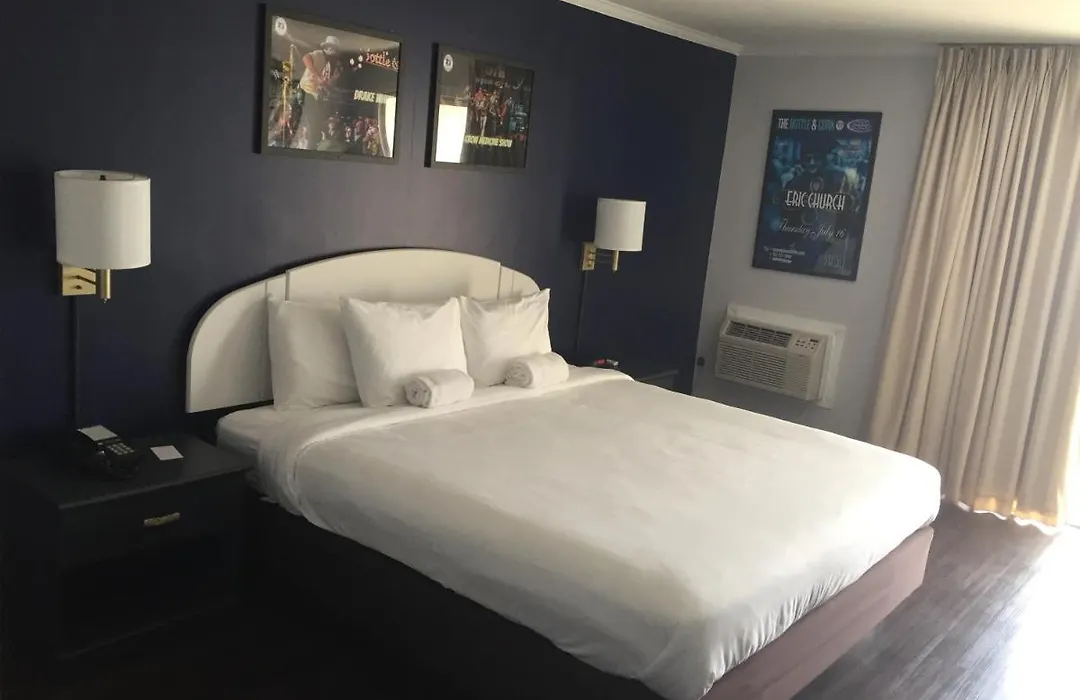 Hotel Dewey-1