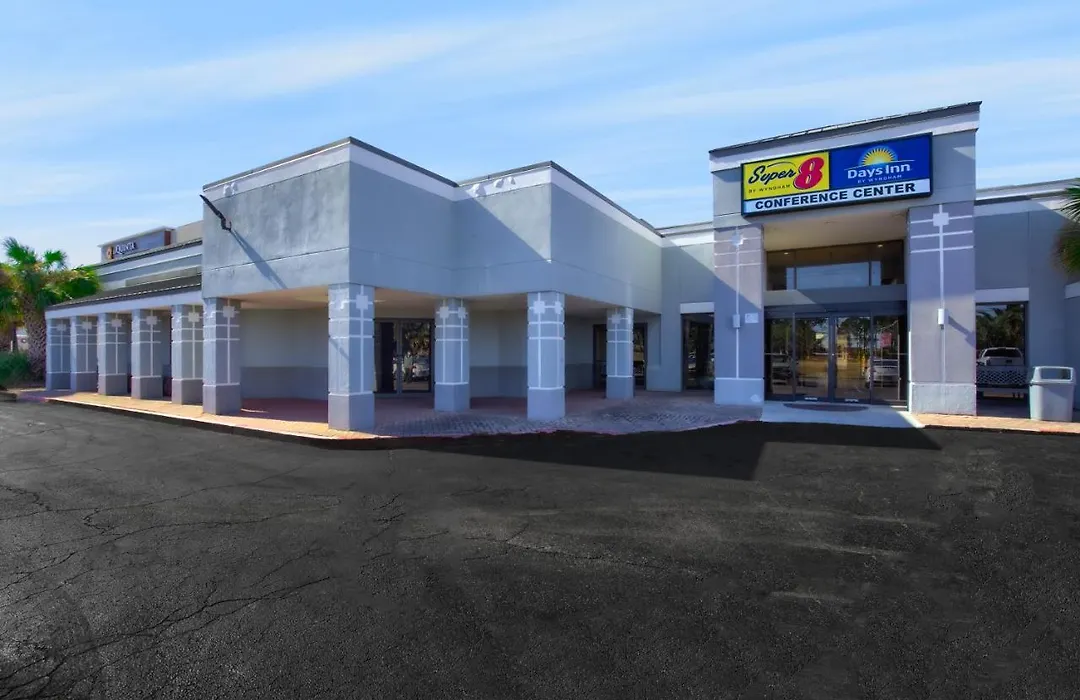 Days Inn By Wyndham Mobile I-65-1