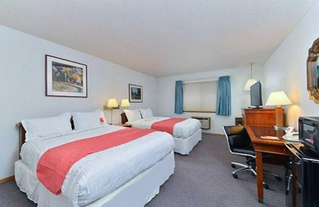 Economy Stay & Suites Tacoma-1