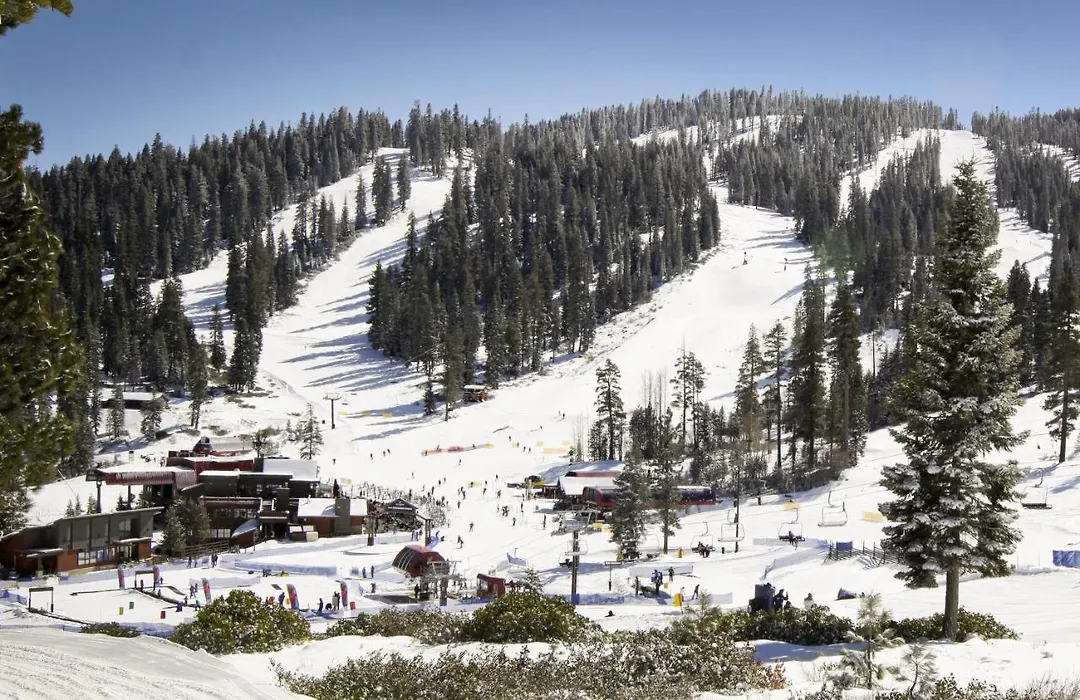 Northstar Gold Bend Retreat-1