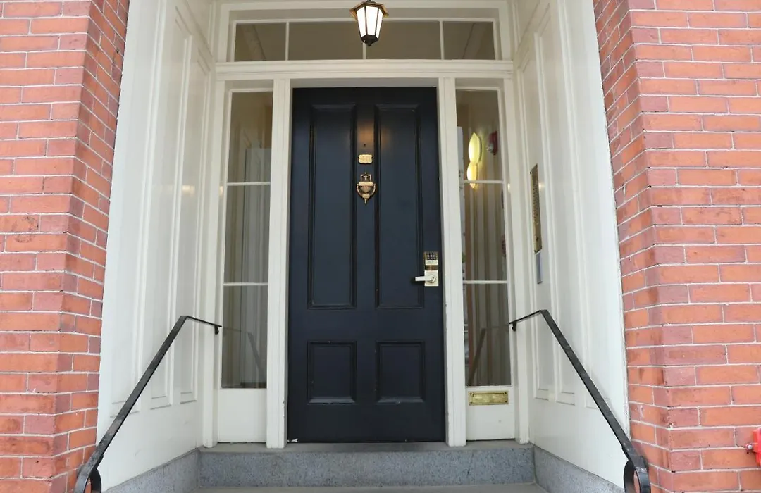 Charming & Stylish Studio On Beacon Hill #3-1