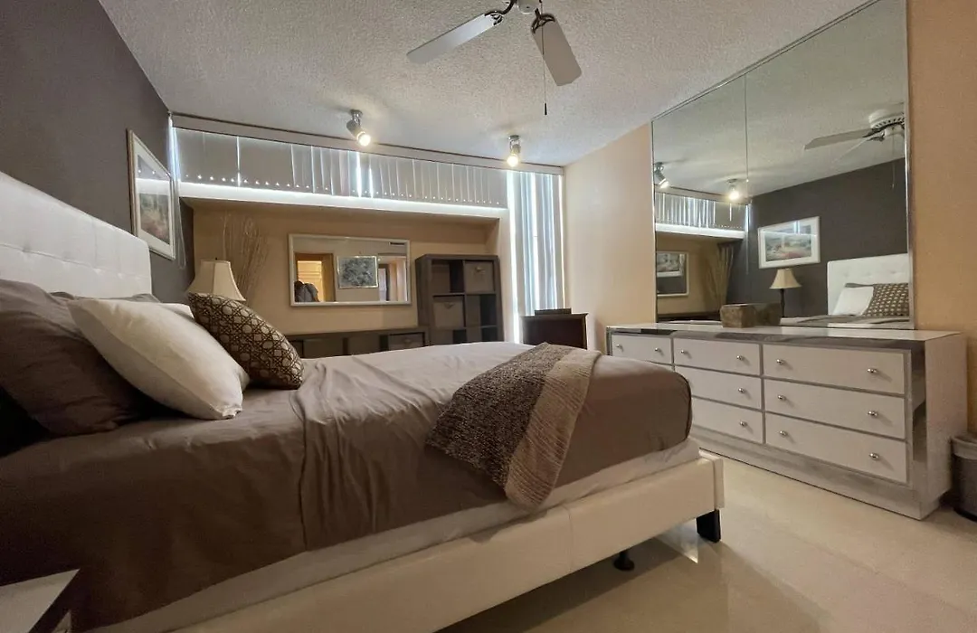 2Br Condo At Isla Verde Beach-1
