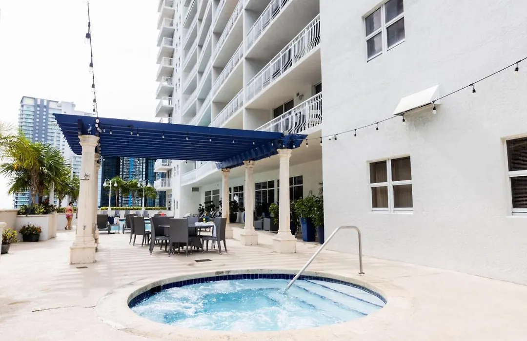 Modern And Luxurious Brickell Studio-1
