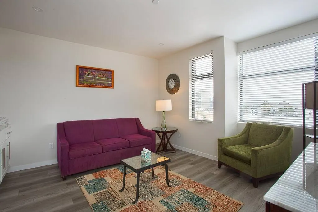 One Bedroom Apartment With Luxurious Furnitures-1