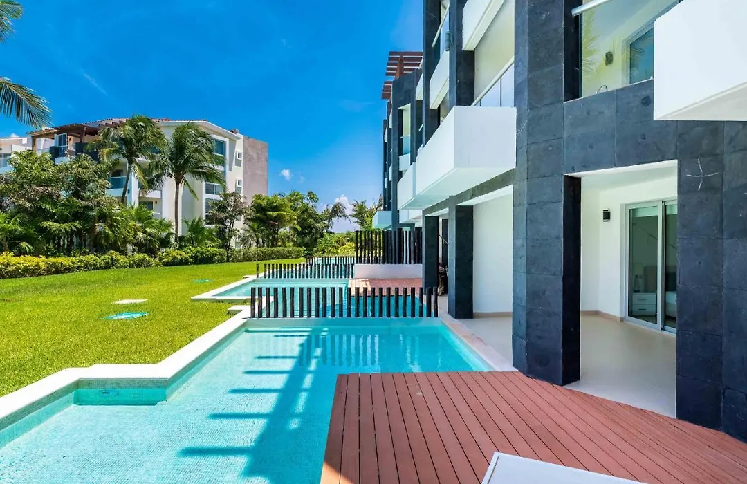 Mareazul Beach Front Condos At Playa Del Carmen-1