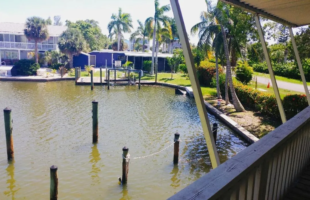 Hidden Harbor Suites-1