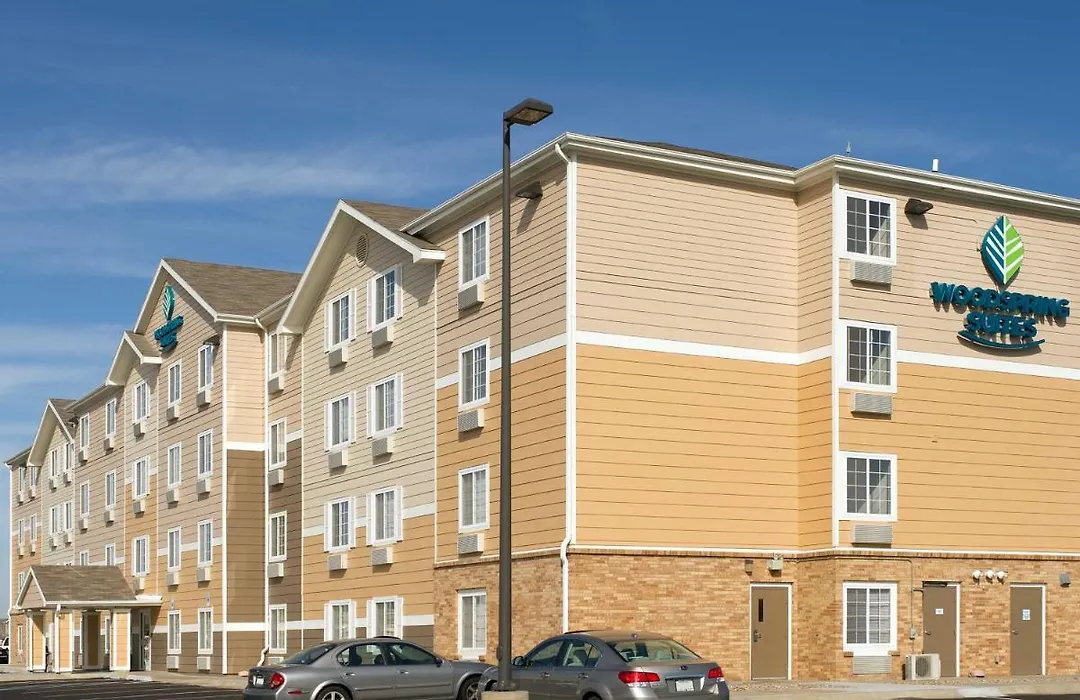 Woodspring Suites Lincoln Northeast I-80-1