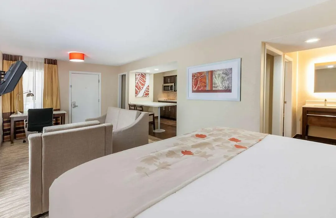 Hawthorn Suites By Wyndham Detroit Southfield-1