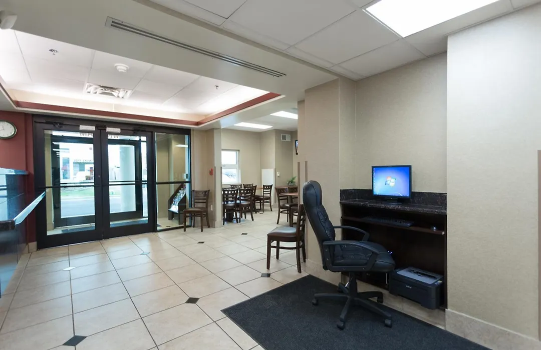 Travelodge By Wyndham Romulus Detroit Airport-1
