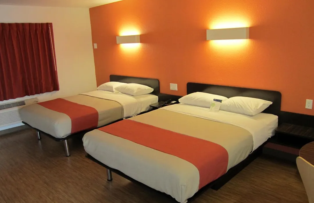 Motel 6-Anaheim, Ca-1