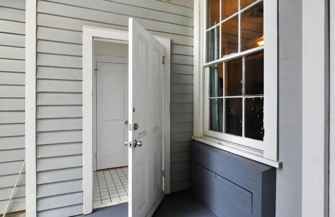 Montgomery House-1