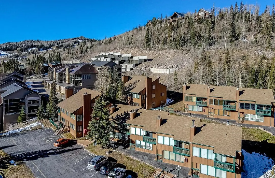 Chalet Village #27A-1