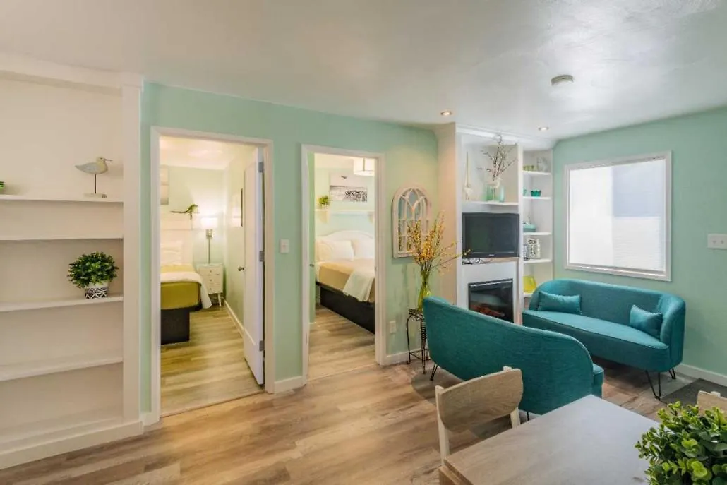 Beachside Inn-1