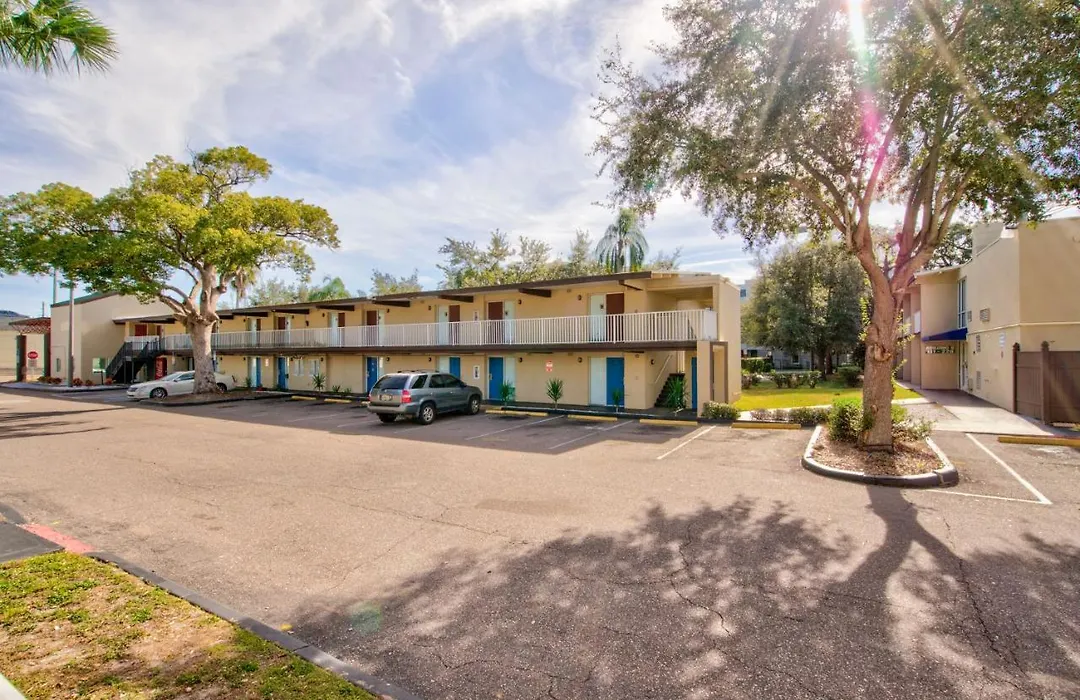 Clearwater Hotel-1
