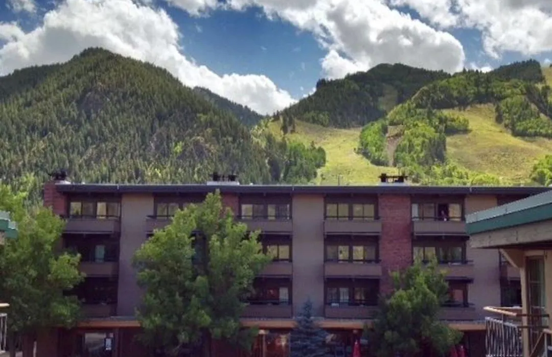 Chateau Aspen Condominiums-1