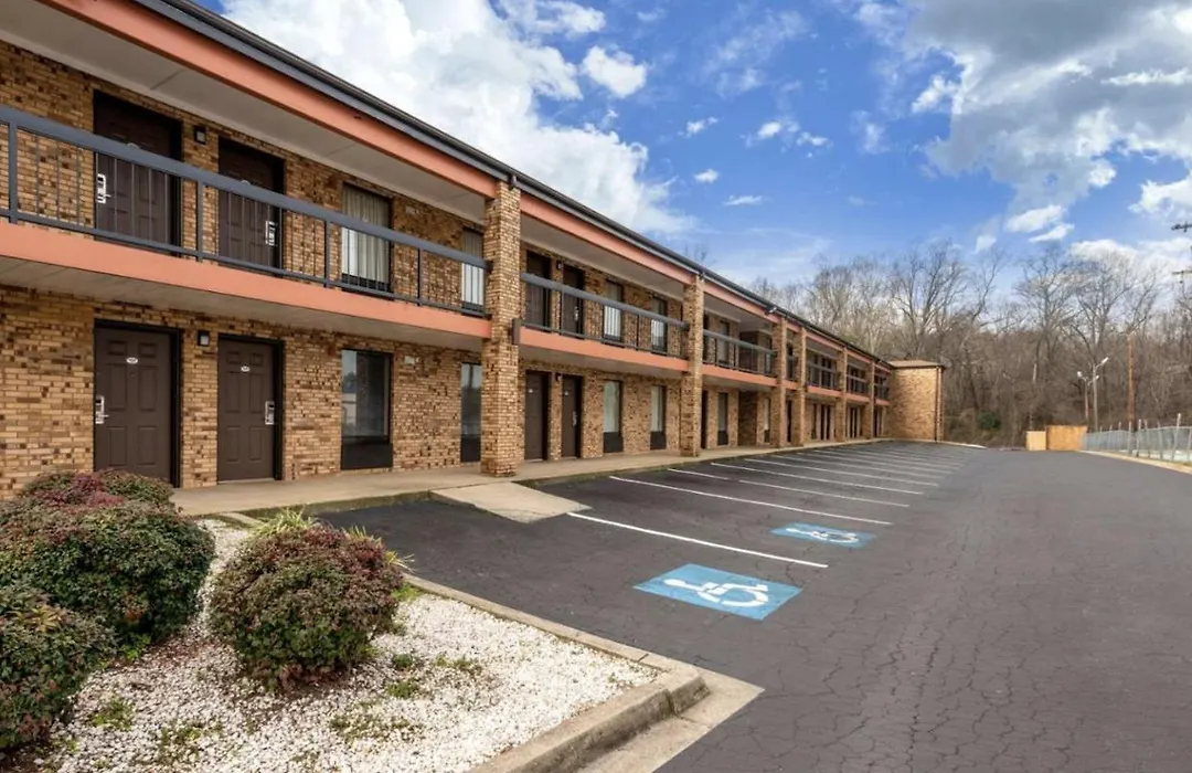 Southern Inn And Suites-1