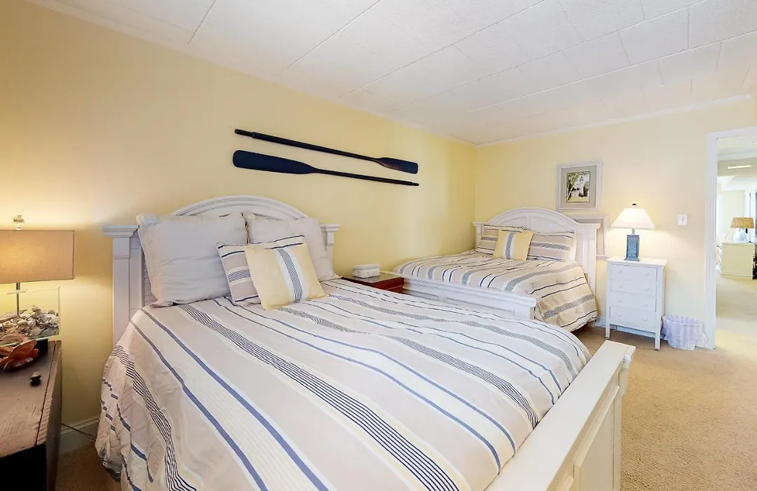 Ocean Hideaway 511-1