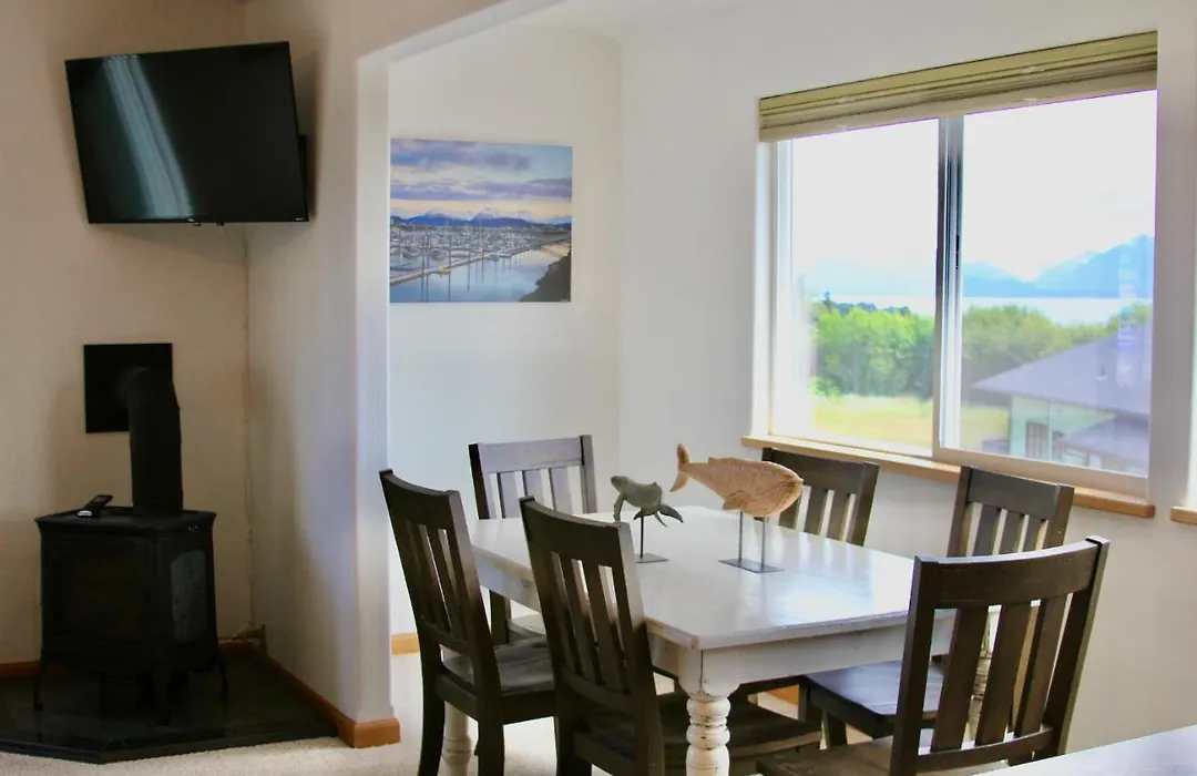 Seafarer Suites-1