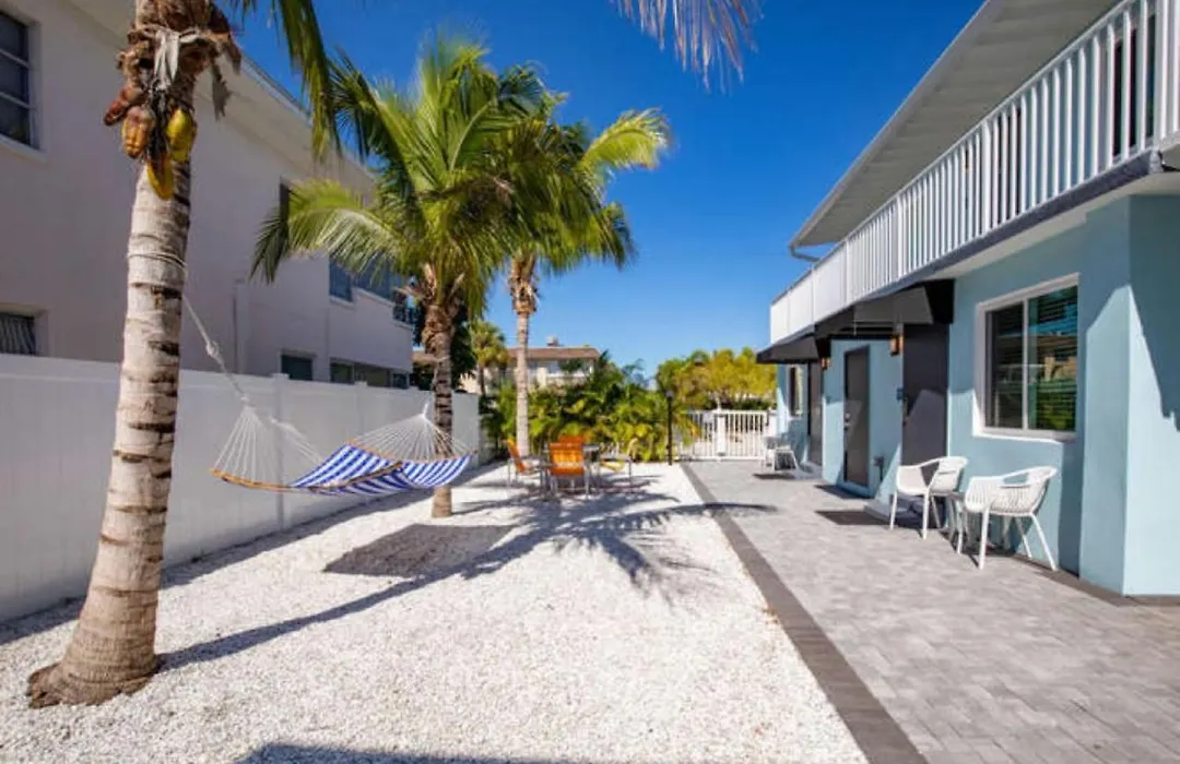 The Villas At St Pete Beach-1