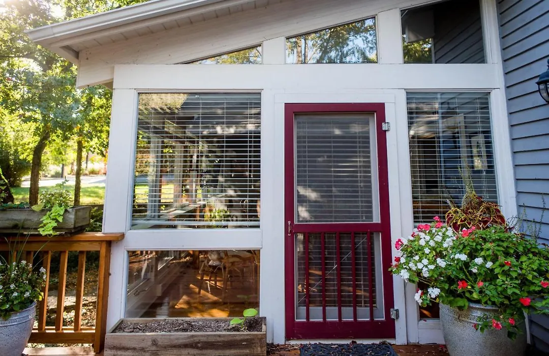 Dickson Street Bed & Breakfast-1