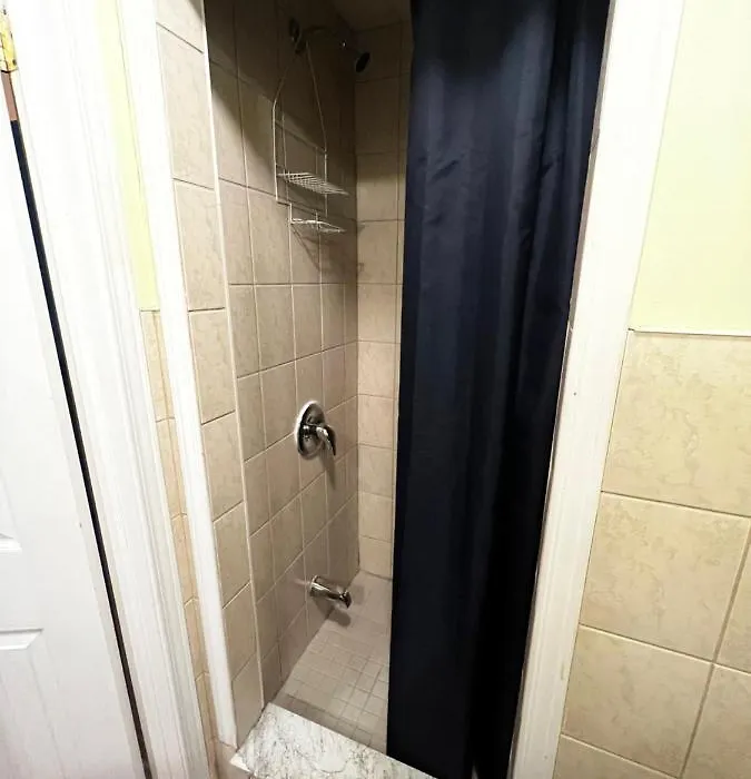 Adas Guesthouse-1