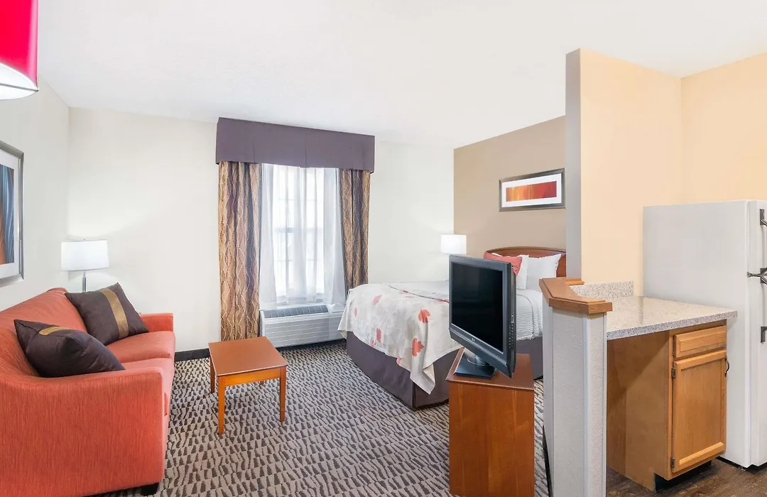 Hawthorn Suites By Wyndham Louisville North-1