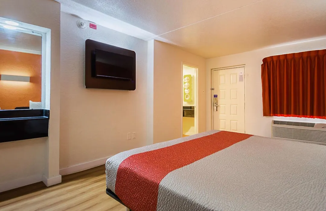 Motel 6-Garland, Tx - Northeast Dallas-1