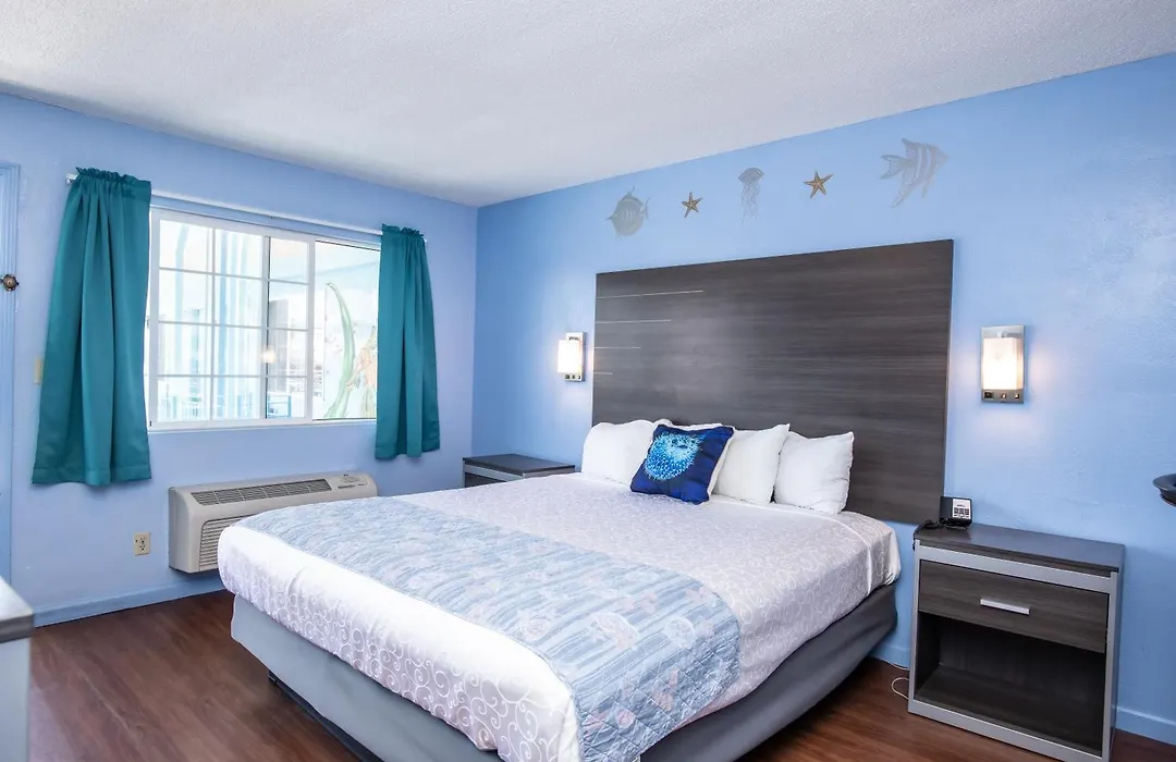 Aqua Breeze Inn-1