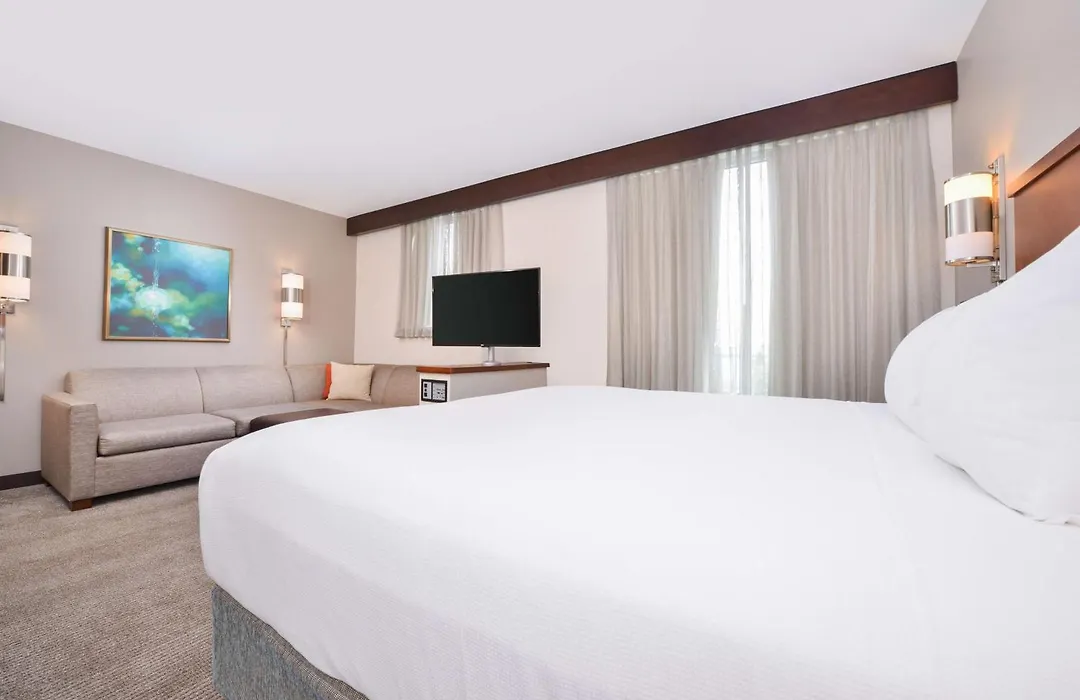 Hyatt Place Chesapeake-1