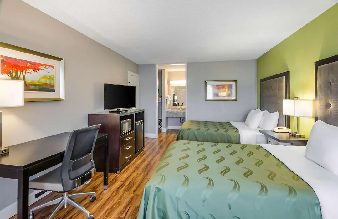 Quality Inn Roanoke Airport-1