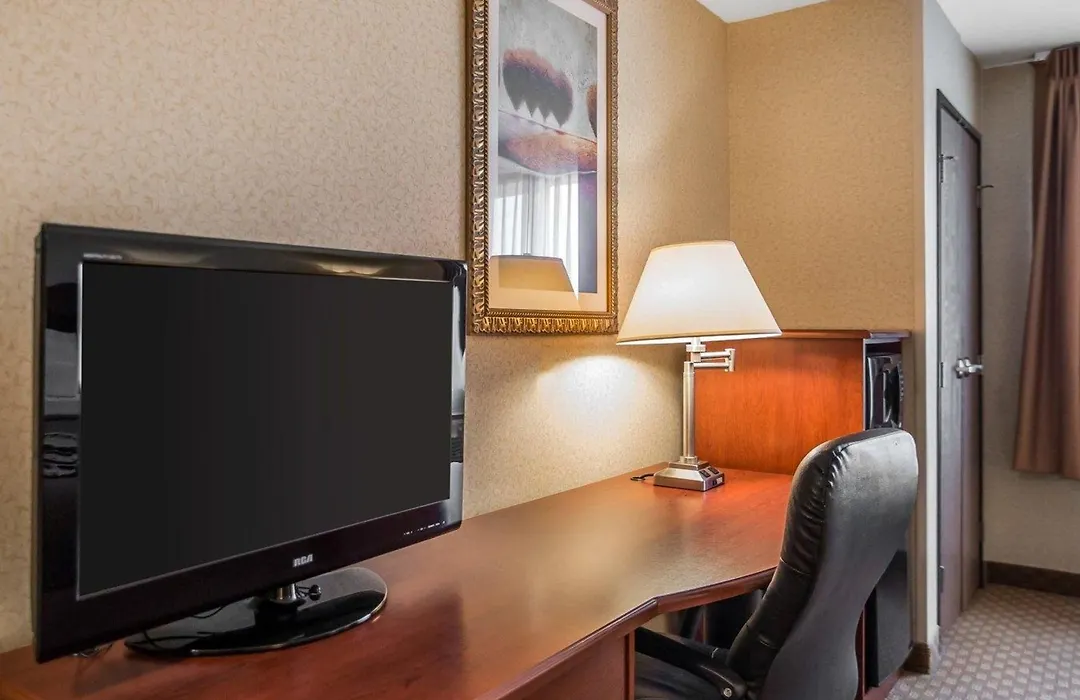 Sleep Inn & Suites Salina-1
