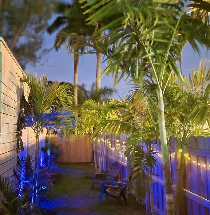 Miami Vacation Guest House-1