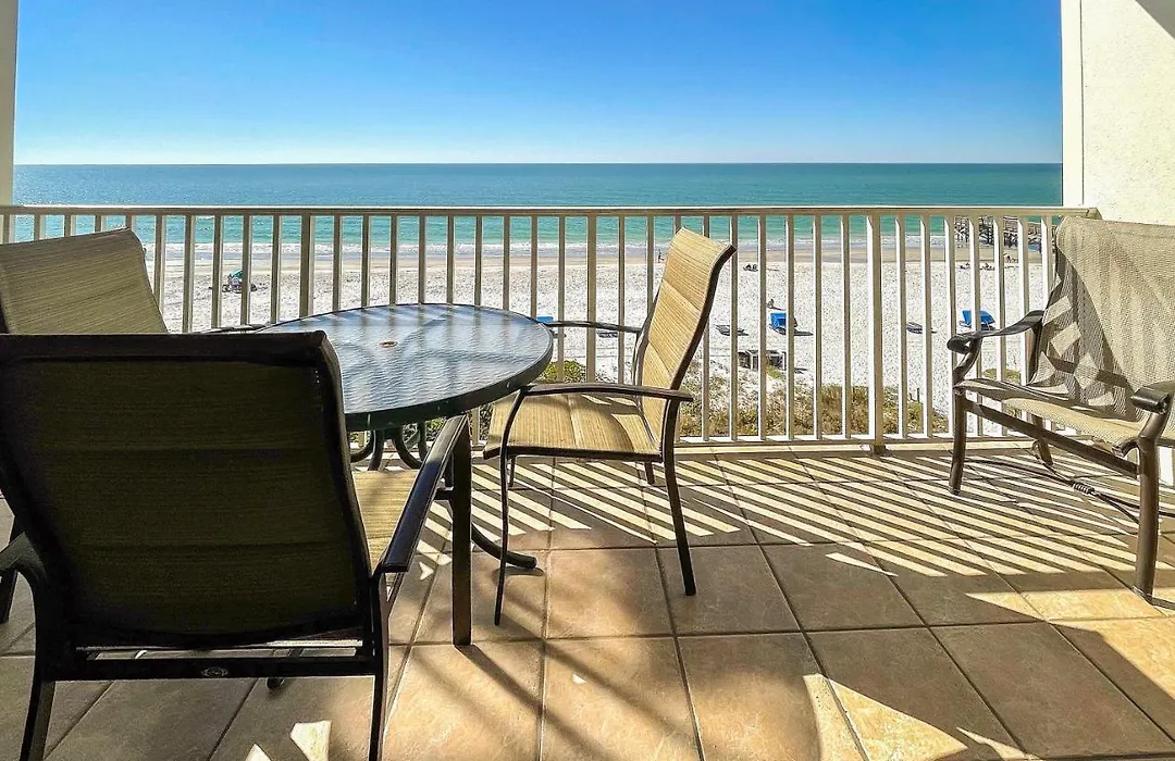 Beach Palms 406-1