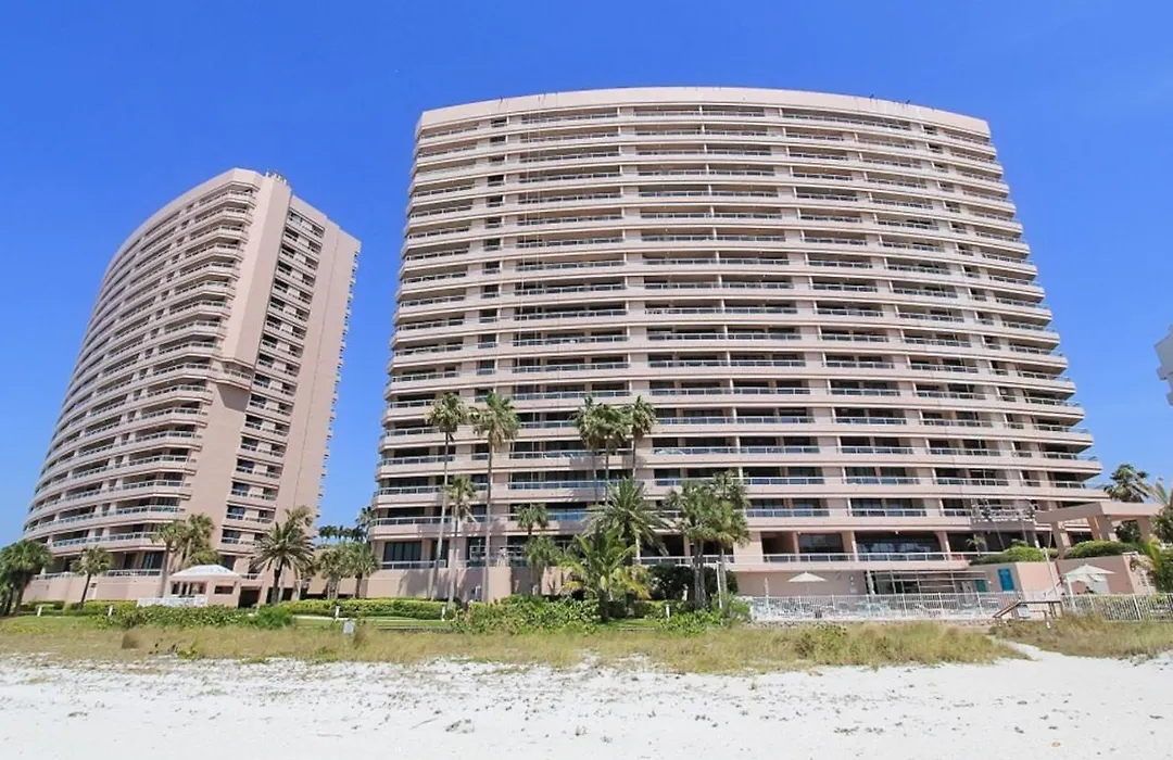 Crescent Beach Club II 9A-1