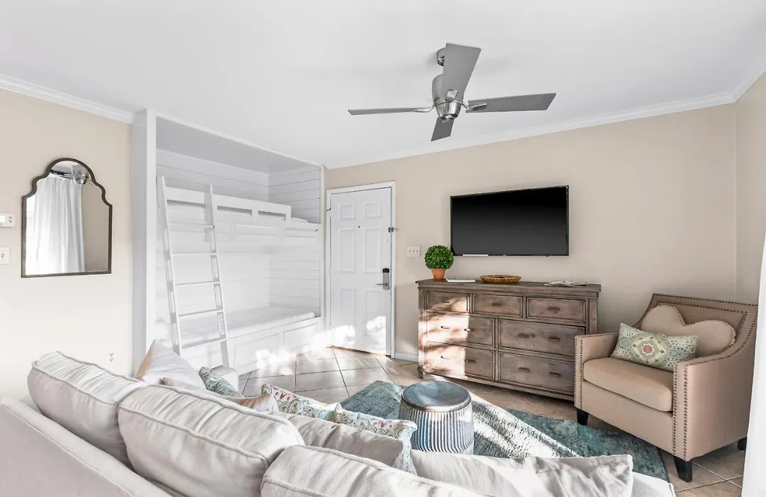 Beachwood Villas F-4-1