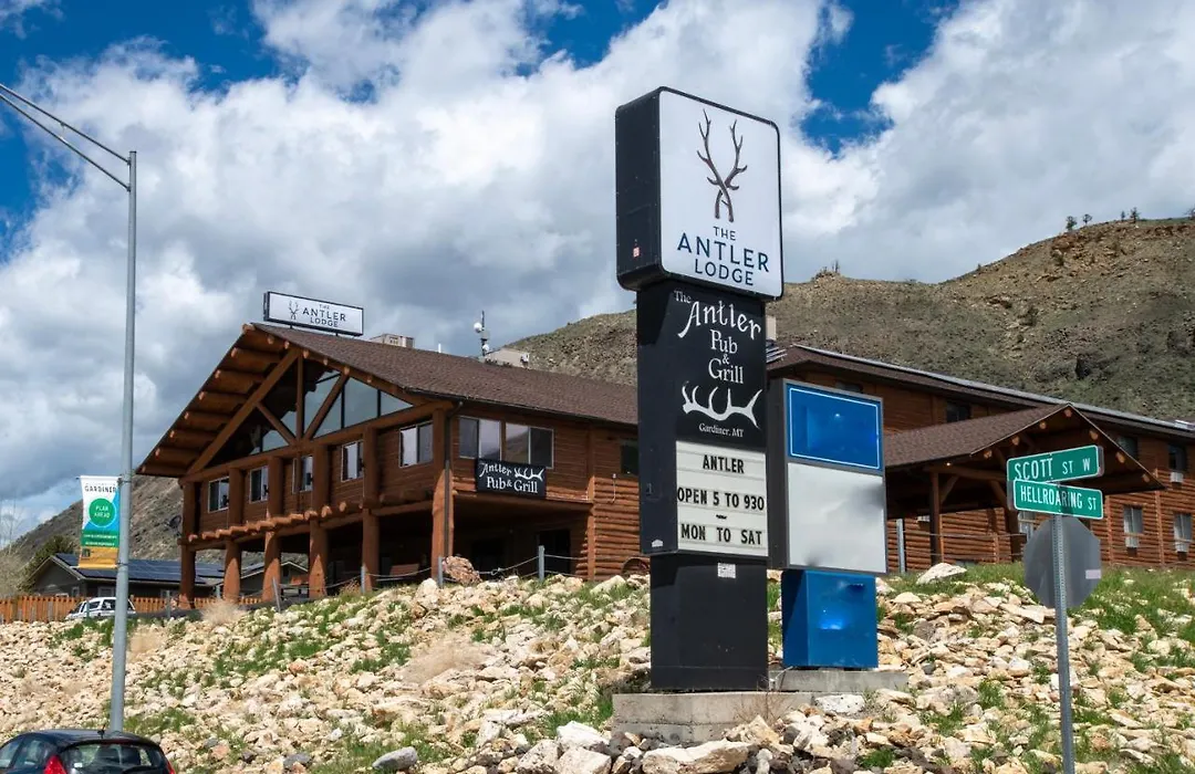 The Antler Lodge - Gardiner-1