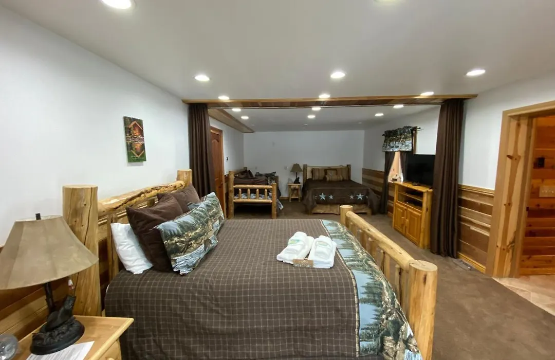 Alaska Knotty Pine B&B-1