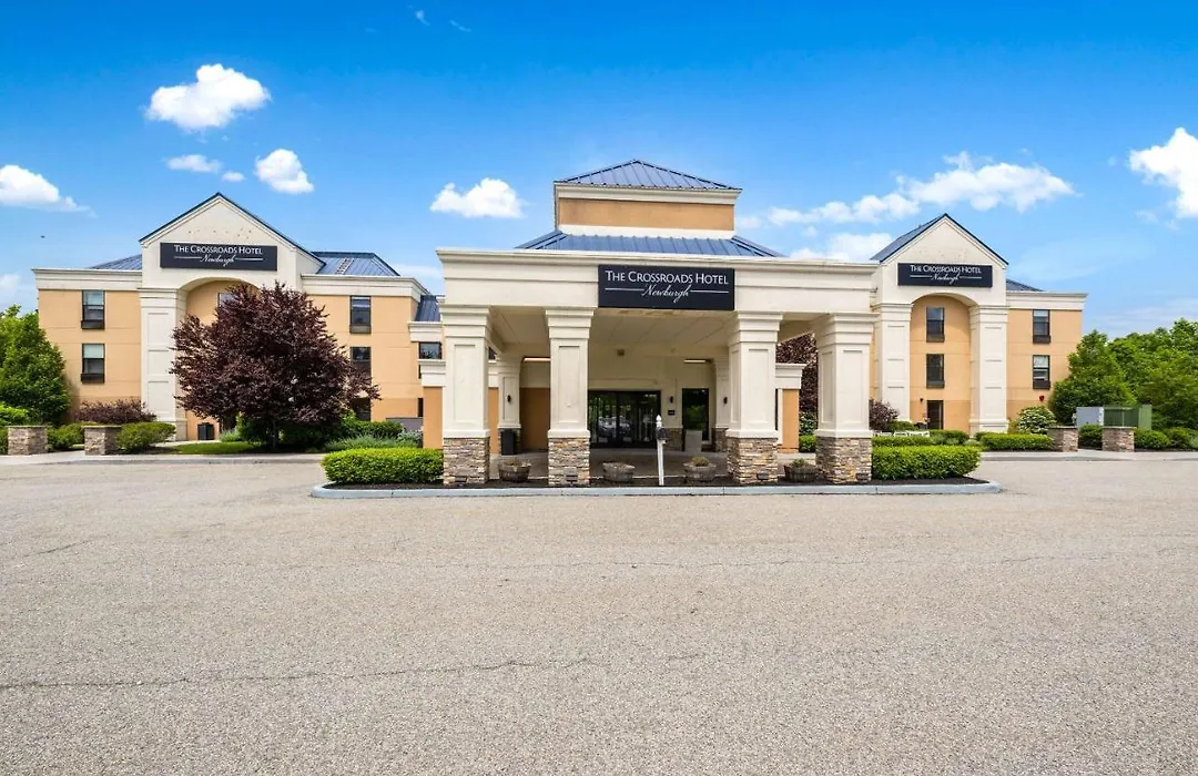 The Crossroads Hotel - Newburgh-1