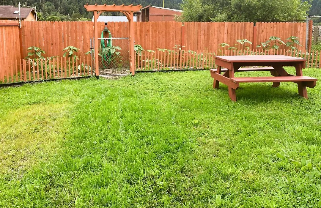 Gateway Cottage-1